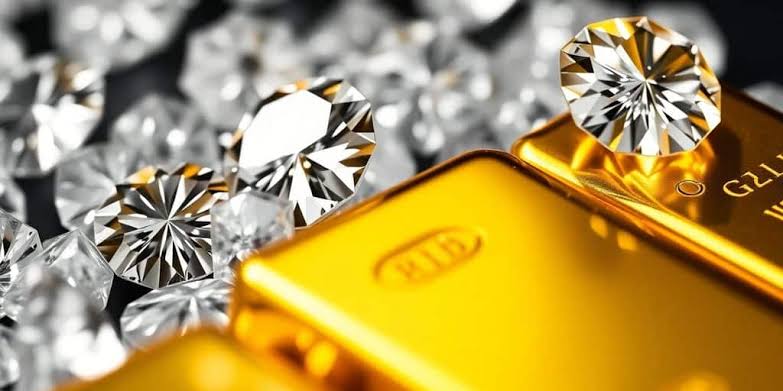 925 Sterling Silver & Solid Gold — Choosing the Right Metal for Your Jewelry