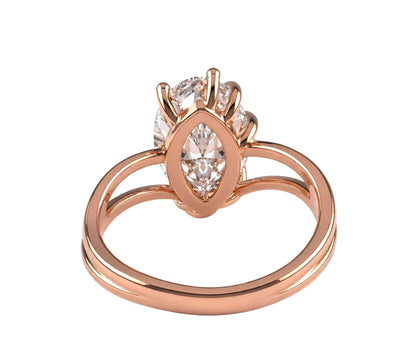 14K Yellow Gold Contemporary Split Shank Ring.