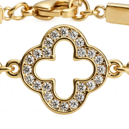 18K Yellow Gold Pavé Clover Bangle Bracelet