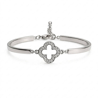 18K Yellow Gold Pavé Clover Bangle Bracelet