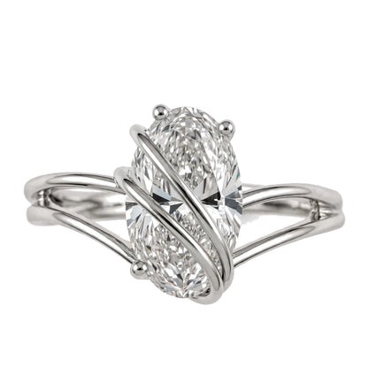 14K Yellow Gold Contemporary Split Shank Ring.