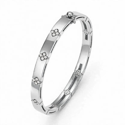 18K Yellow Gold Diamond Flower Station Bangle Bracelet
