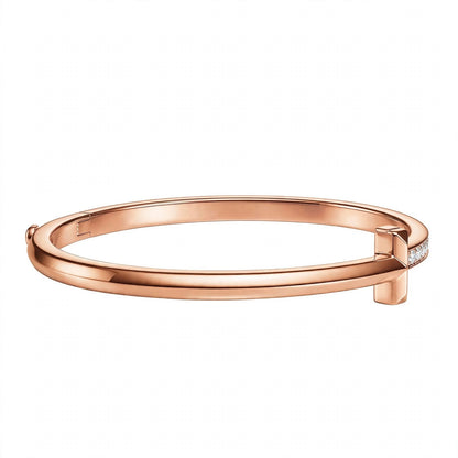 18K Yellow Gold Pavé Diamond T-Bar Hinged Bangle Bracelet