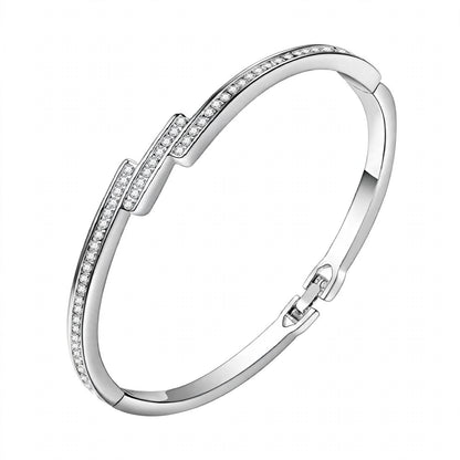 18K White Gold Diamond Staggered Bypass Bangle Bracelet — Brilliant Pavé Contemporary Hinged Kada