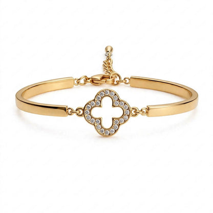 18K Yellow Gold Pavé Clover Bangle Bracelet