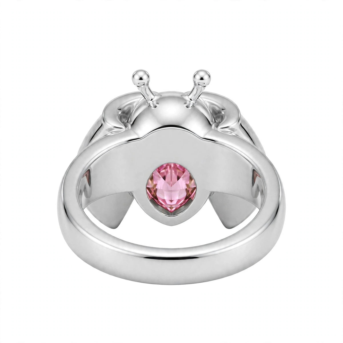 Nature-inspired ladybug cocktail ring.