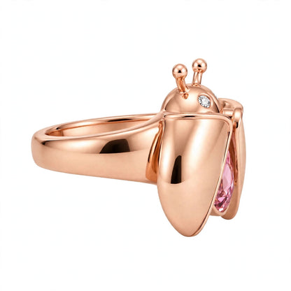 Nature-inspired ladybug cocktail ring.