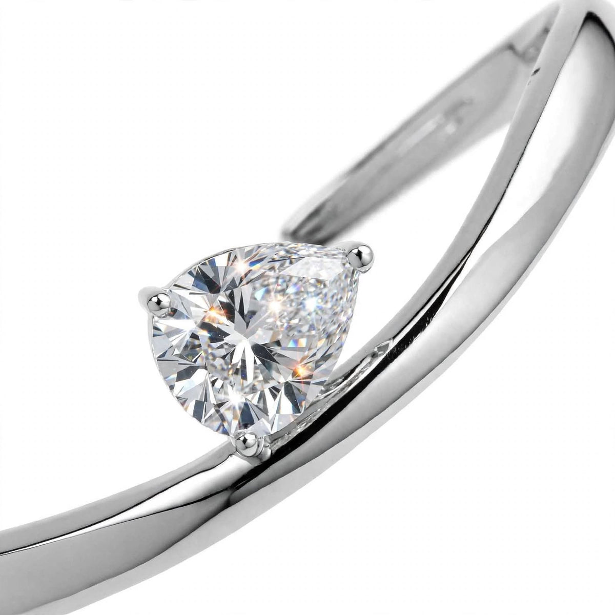 14K Yellow Gold Pear-Cut Solitaire Wave Cuff Bangle