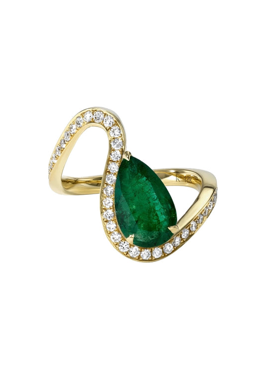Floating Emerald Trace Pavé Ring.