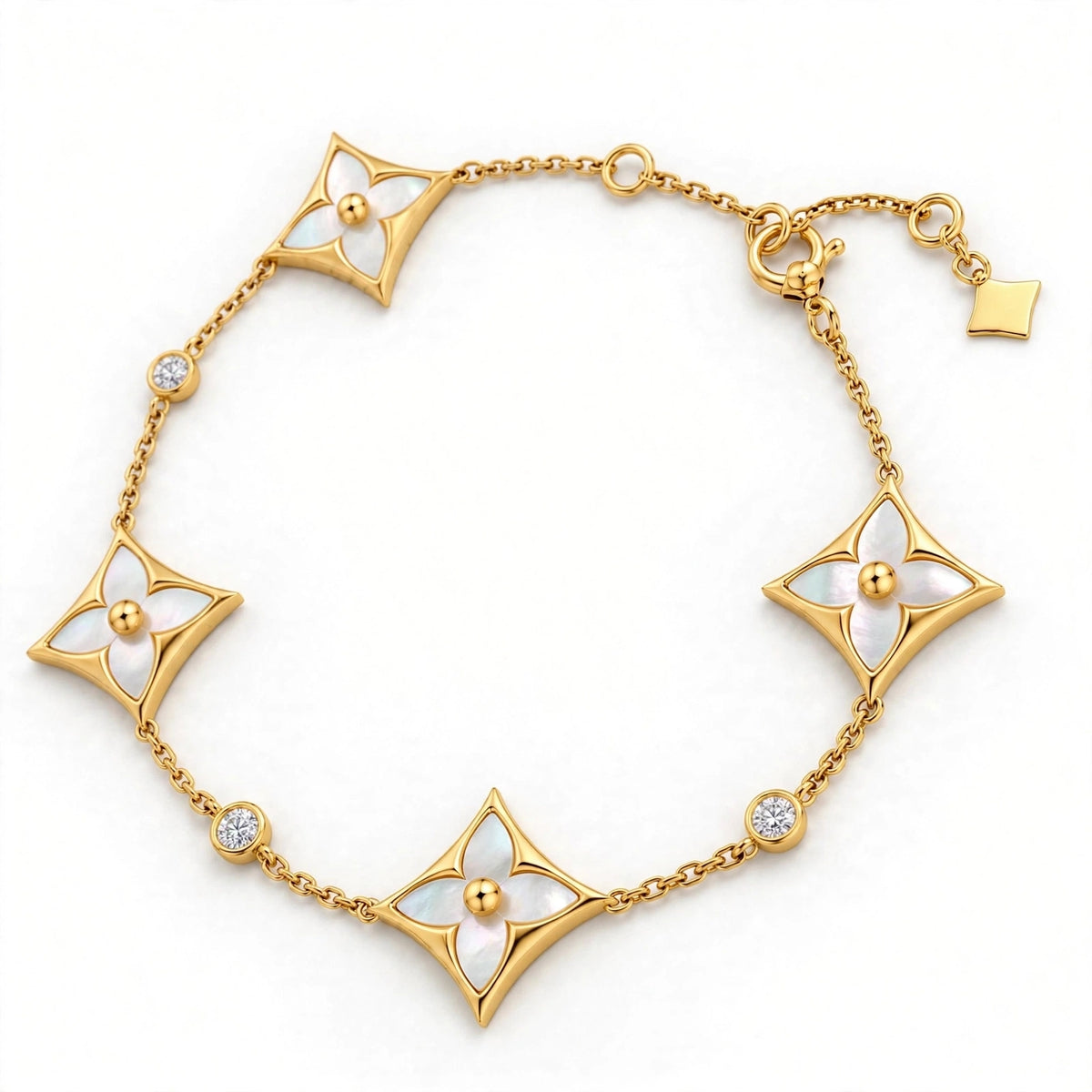 Handmade Malachite Clover Bracelet In Yellow Gold