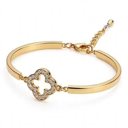 18K Yellow Gold Pavé Clover Bangle Bracelet