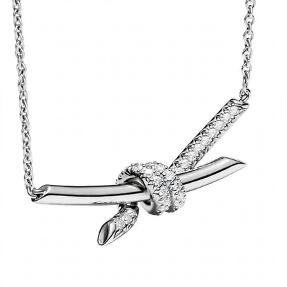 18K Yellow Gold Interlocking Knot Pendant Necklace