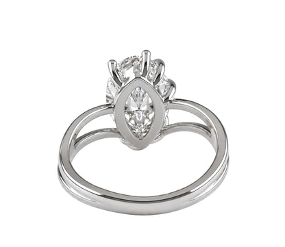 14K Yellow Gold Contemporary Split Shank Ring.