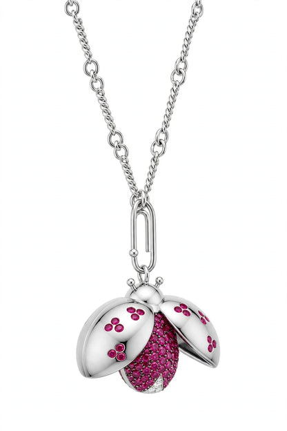 18K Yellow Gold Ladybug Pendant Necklace.