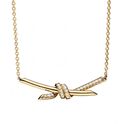 18K Yellow Gold Interlocking Knot Pendant Necklace