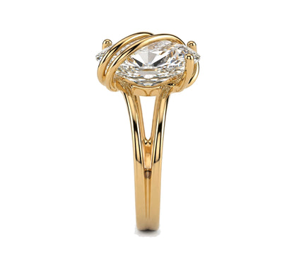 14K Yellow Gold Contemporary Split Shank Ring.
