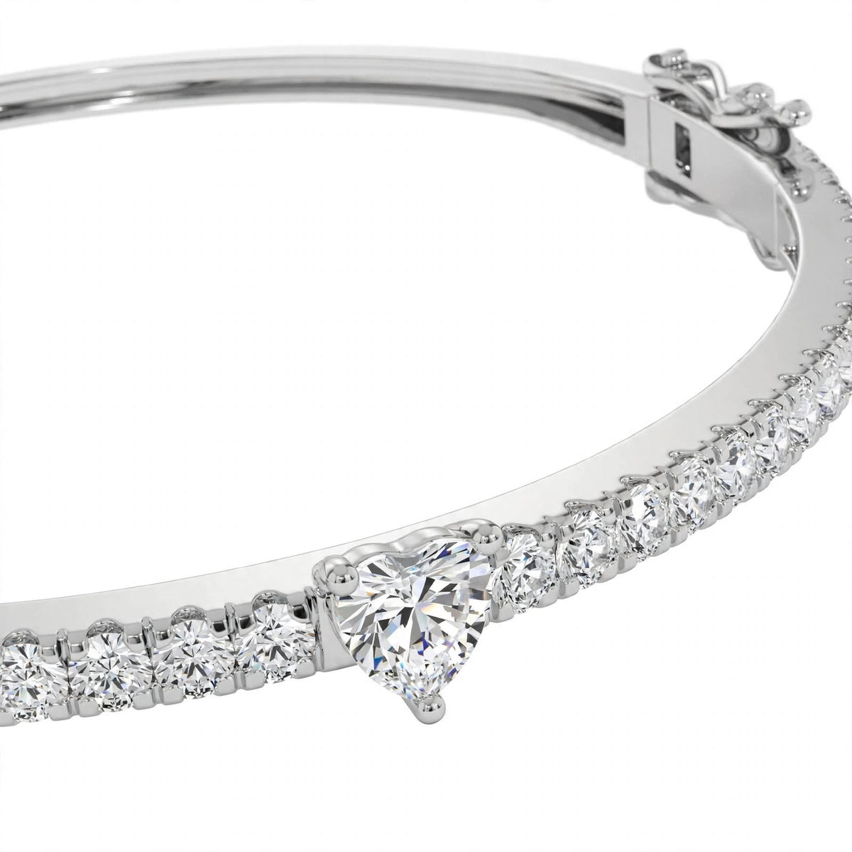 14K Yellow Gold Heart-Shaped and Round Diamond Pavé Bangle