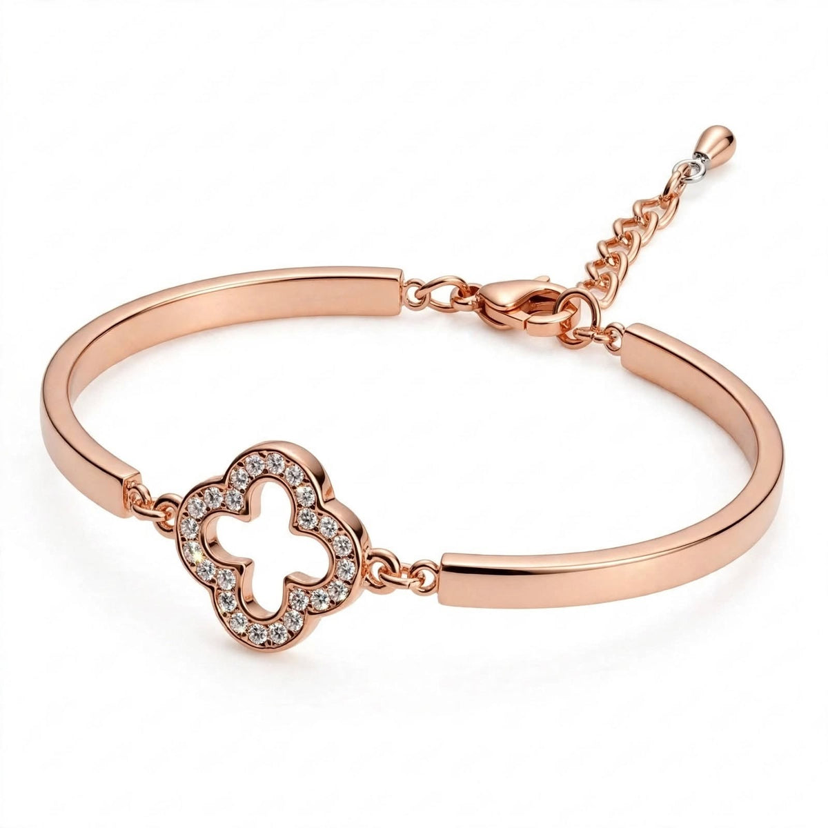18K Yellow Gold Pavé Clover Bangle Bracelet